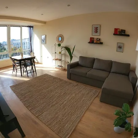 By The Cathedral, 1 Bed Flat Апартаменты *