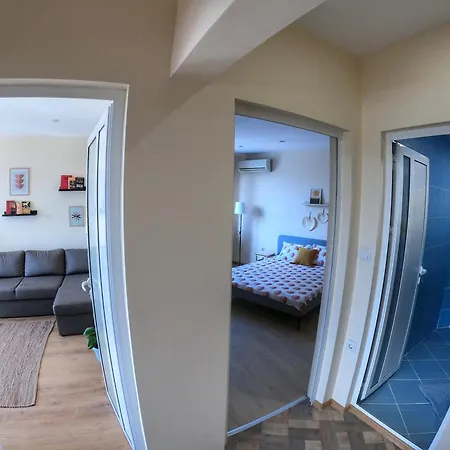 By The Cathedral, 1 Bed Flat Апартаменты Варна