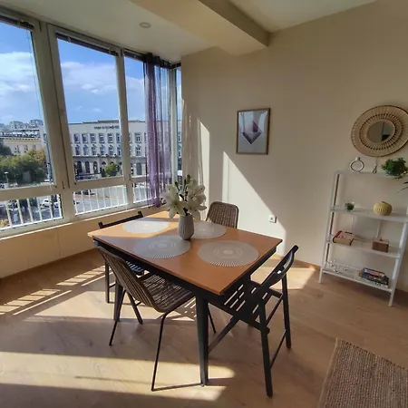 By The Cathedral, 1 Bed Flat Апартаменты Варна